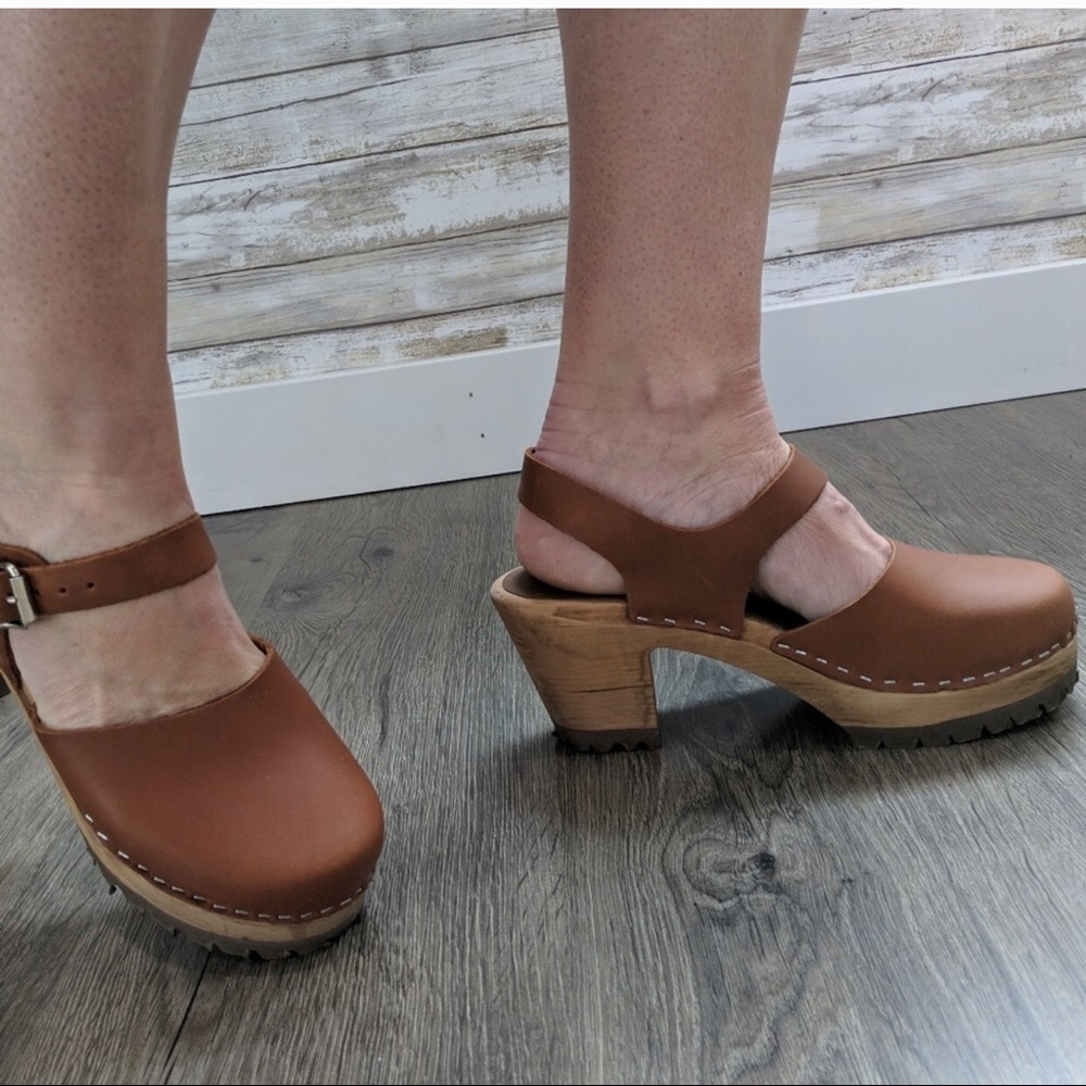 NWOT Abba clogs made in Sweden